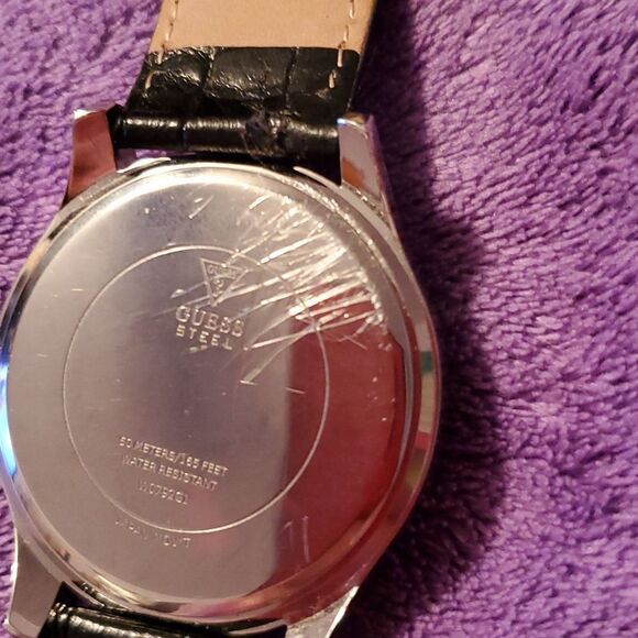 Guess Metropolitan Men's Analog Date & Day Watch W0792G1 - Picture 10 of 11